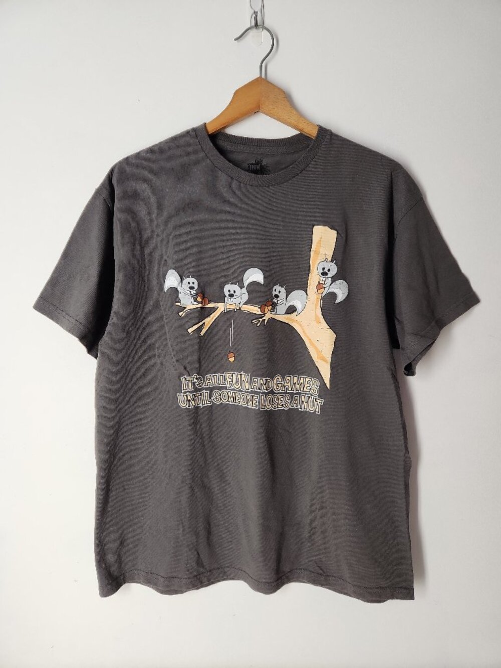 Vintage funny graphic tube t-shirt tee Squirrel Loses A Nut Charcoal Gray Sz L